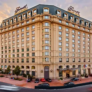 5* Отель Fairmont Grand