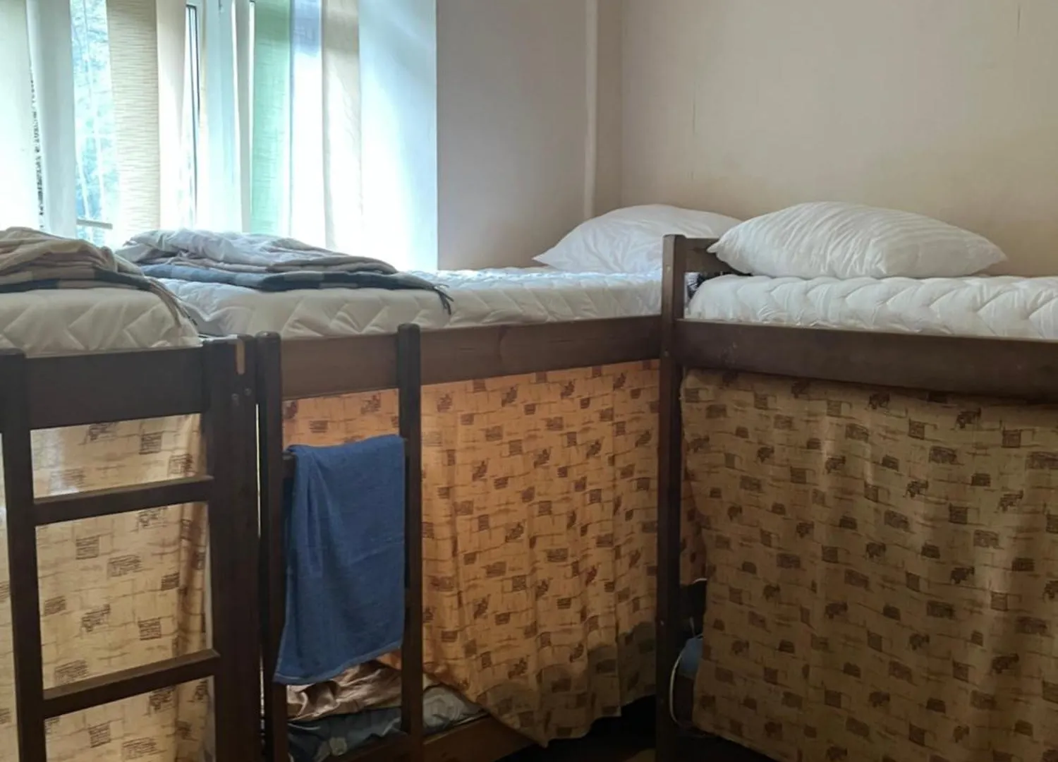 Ararat-Holosiivskyi Hostel Киев